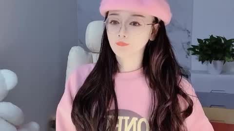 Snapshot of happysweetie168 chatting on 7, 12, 2024 Daisy online show from 7, 12, 2024