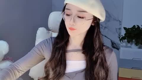 Snapshot of happysweetie168 chatting on 20, 12, 2024 Daisy online show from 20, 12, 2024