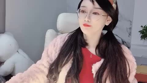 Snapshot of happysweetie168 chatting on 5, 2, 2025 Daisy online show from 5, 2, 2025
