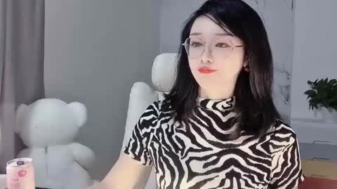 Snapshot of happysweetie168 chatting on 1, 3, 2025 Daisy online show from 1, 3, 2025