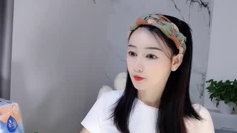 Snapshot of happysweetie168 chatting on 13, 9, 2025 Daisy online show from 13, 9, 2025