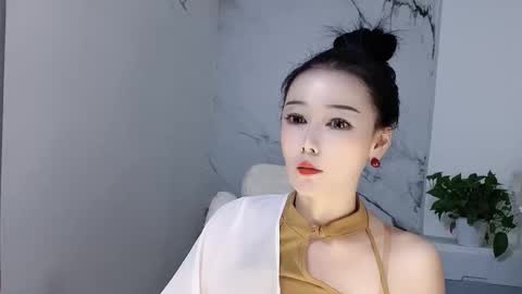 Snapshot of happysweetie168 chatting on 17, 9, 2025 Daisy online show from 17, 9, 2025