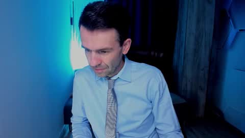 Steve online show from 19, 10, 2025