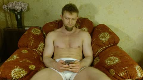 Valentino Hard online show from 8, 12, 2024
