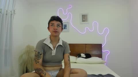 kade and demi independent models online show from 14, 2, 2026