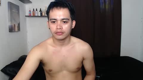 Snapshot of hardickjohnny chatting on 25, 11, 2025 JOHN online show from 25, 11, 2025