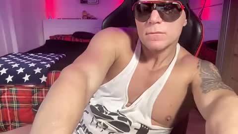 Snapshot of hardmattsteel chatting on 13, 2, 2025 MATTSTEEL - ITALIAN STALLION online show from 13, 2, 2025