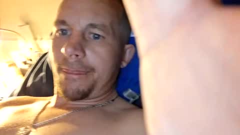 hardnready69696 online show from 7, 2, 2026