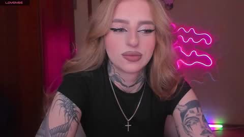 Snapshot of harley_kimm chatting on 14, 12, 2024 Julia online show from 14, 12, 2024