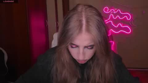 Snapshot of harley_kimm chatting on 8, 3, 2025 Julia online show from 8, 3, 2025