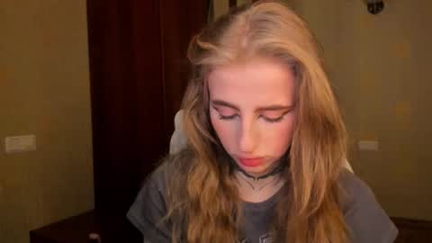 Snapshot of harley_kimm chatting on 7, 11, 2025 Julia online show from 7, 11, 2025