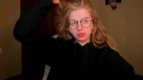 Snapshot of harley_kimm chatting on 22, 11, 2025 Julia online show from 22, 11, 2025