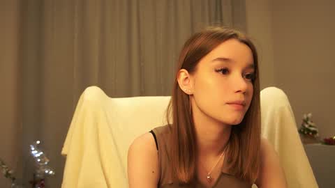 Call Me Tate  its my fourth day here i hope we can to be friends and not only online show from 29, 1, 2025