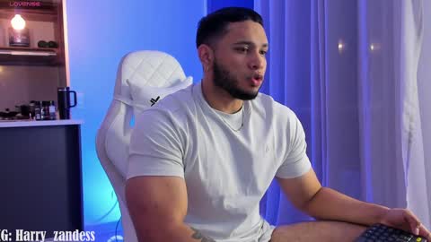 Harry Zandes online show from 4, 2, 2025