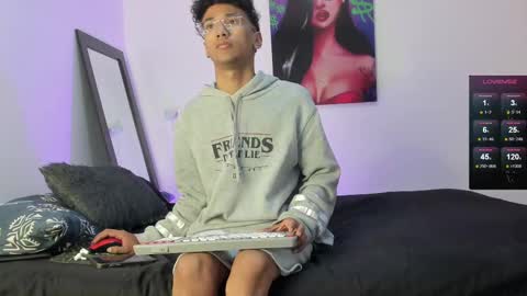 Snapshot of harrytwink18 chatting on 21, 2, 2025 HARRY online show from 21, 2, 2025