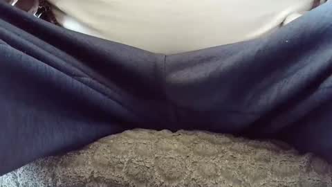 Snapshot of hartl1112 chatting on 9, 9, 2025 hartl1112 online show from 9, 9, 2025