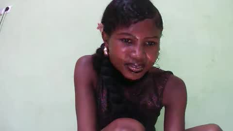 Snapshot of hasleyinah chatting on 12, 3, 2026 hasleyinah online show from 12, 3, 2026