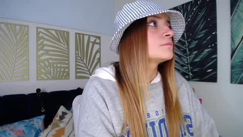 Nicole online show from 4, 2, 2025
