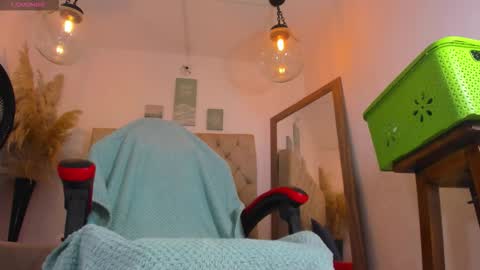 Snapshot of hathor_01 chatting on 26, 11, 2025 HATHOR OLD online show from 26, 11, 2025