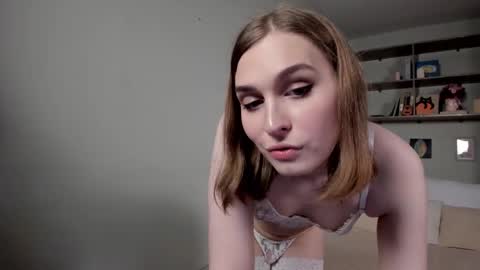 Snapshot of havagooday chatting on 21, 11, 2025 Mia online show from 21, 11, 2025