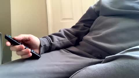 hawks2113 online show from 13, 1, 2025