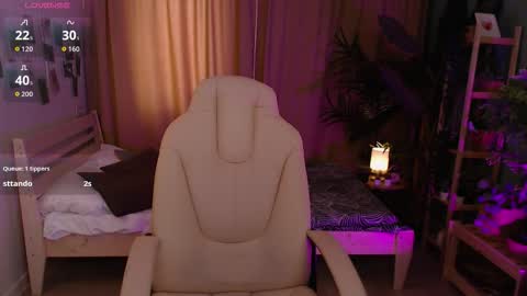 Mia online show from 3, 3, 2026