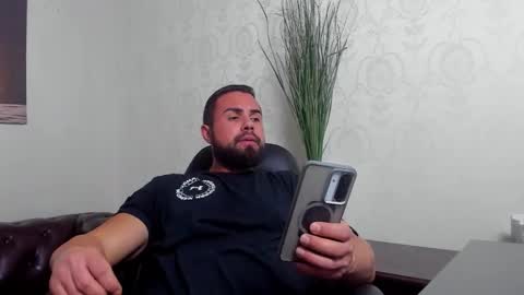 HayesWood online show from 22, 11, 2025