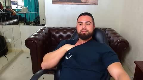 HayesWood online show from 8, 1, 2026