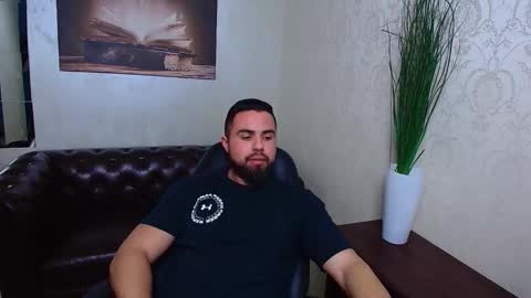 HayesWood online show from 3, 2, 2026