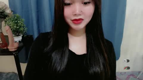 haylee online show from 2, 1, 2025