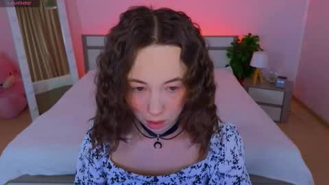 Snapshot of haylefirehot chatting on 25, 11, 2025 Hayle online show from 25, 11, 2025