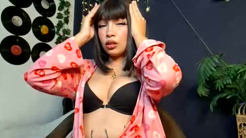 Avellanita online show from 26, 9, 2025