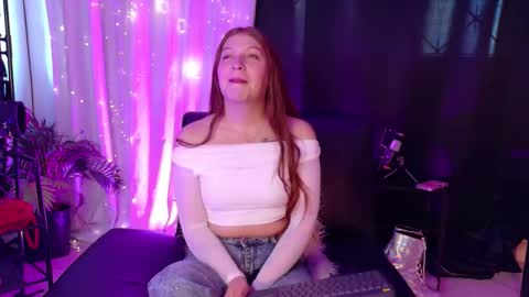 Snapshot of hazel_muller chatting on 14, 2, 2026 hazel_muller online show from 14, 2, 2026