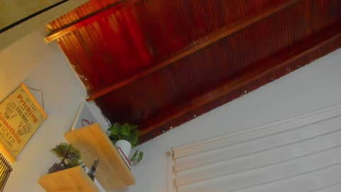 Im Hazel online show from 7, 1, 2025