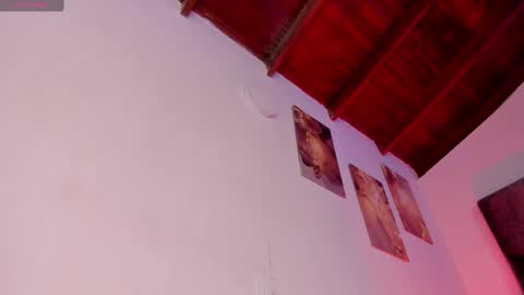 Im Hazel online show from 28, 2, 2025