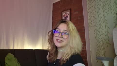 Hazel Brown online show from 8, 3, 2026