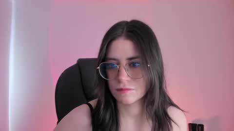 HazelKush online show from 22, 9, 2025
