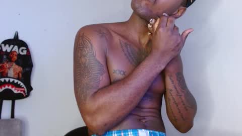 hazlan_420 online show from 12, 11, 2025