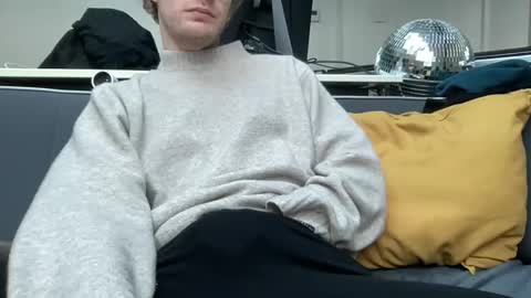 hchappel19 online show from 7, 2, 2026