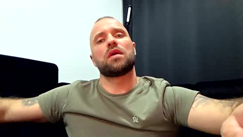 Snapshot of hddmaker chatting on 28, 3, 2026 ASD online show from 28, 3, 2026