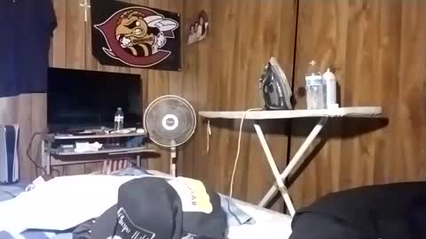 Snapshot of headshop_ chatting on 26, 12, 2024 Cloudznpointzsex online show from 26, 12, 2024