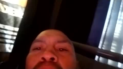 Snapshot of headshop_ chatting on 25, 1, 2025 Cloudznpointzsex online show from 25, 1, 2025