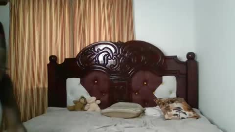 heart_star online show from 11, 1, 2025