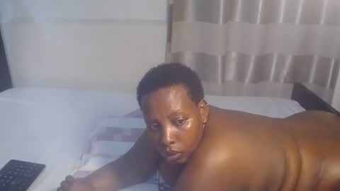 Snapshot of heatherjee chatting on 27, 2, 2025 Heather online show from 27, 2, 2025