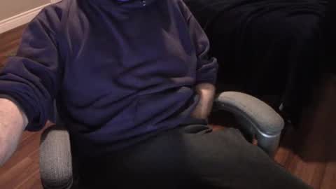 Snapshot of heavilyhung chatting on 24, 1, 2025 John online show from 24, 1, 2025