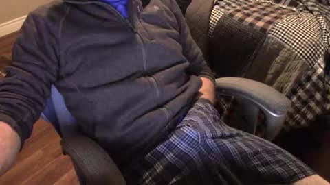 Snapshot of heavilyhung chatting on 5, 11, 2025 John online show from 5, 11, 2025