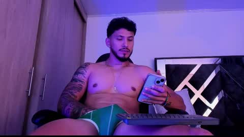 Snapshot of heavy_thor chatting on 8, 1, 2026 Thor online show from 8, 1, 2026