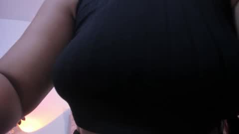 Anny Ferreiro online show from 13, 10, 2025