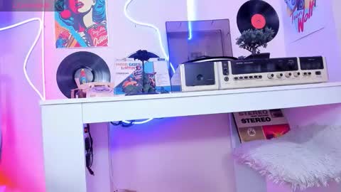 Snapshot of heidy_palmer chatting on 14, 2, 2026 Sara online show from 14, 2, 2026