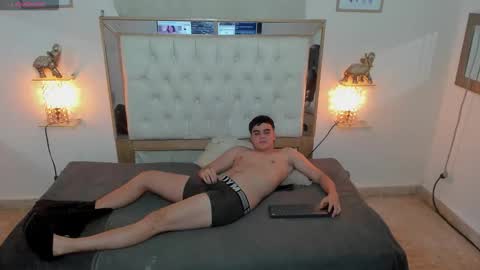 heiker_ online show from 31, 10, 2025